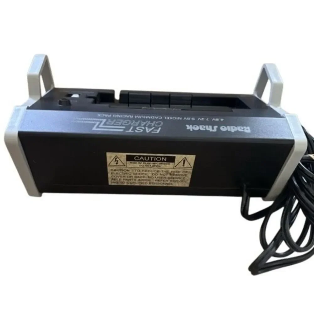 Radio Shack Fast Charger 23-226 *Not Tested*